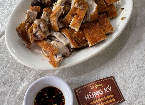 Heo Quay Miếng (HK1)